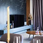 6 Подстрана
