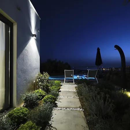 6 Villa *