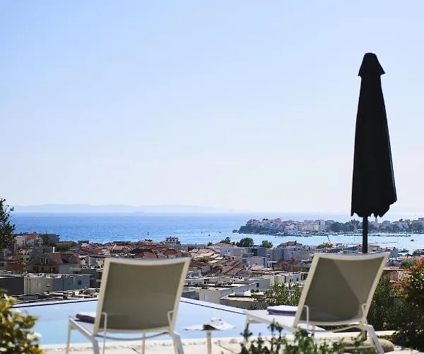 6 * ポドストラナ