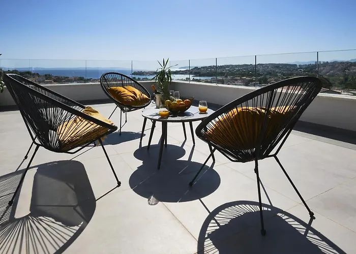 6 * ポドストラナ