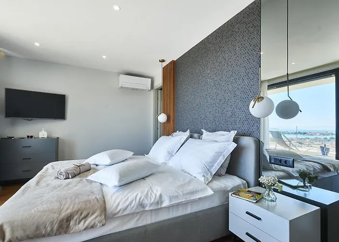 6 ヴィラ ポドストラナ